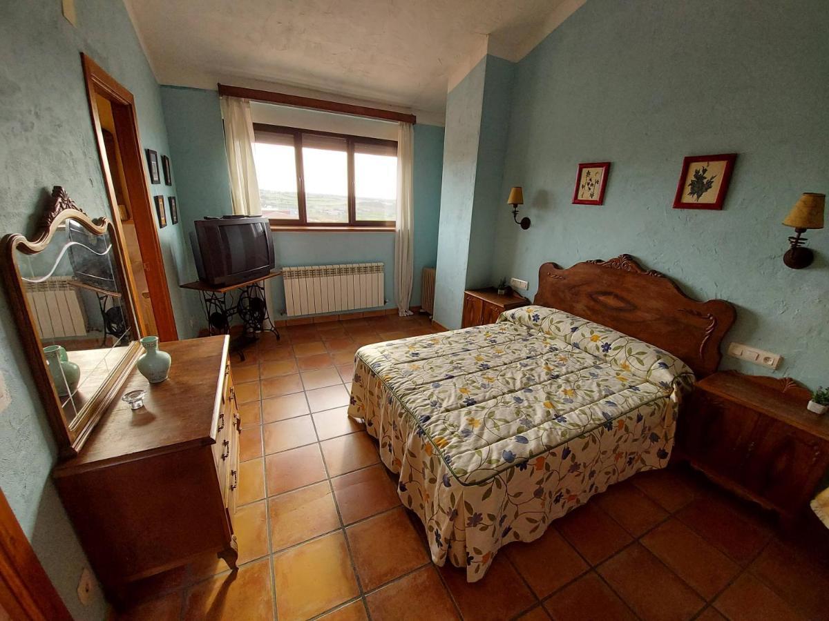 Casa Rural El Callejo Hinojosa de Duero Eksteriør billede